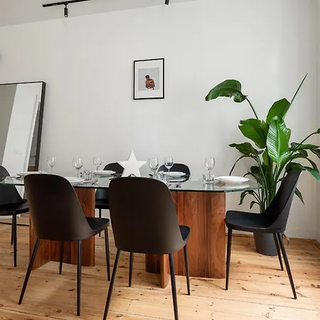 Elegant In La Madeleine - Welkeys Apartment
